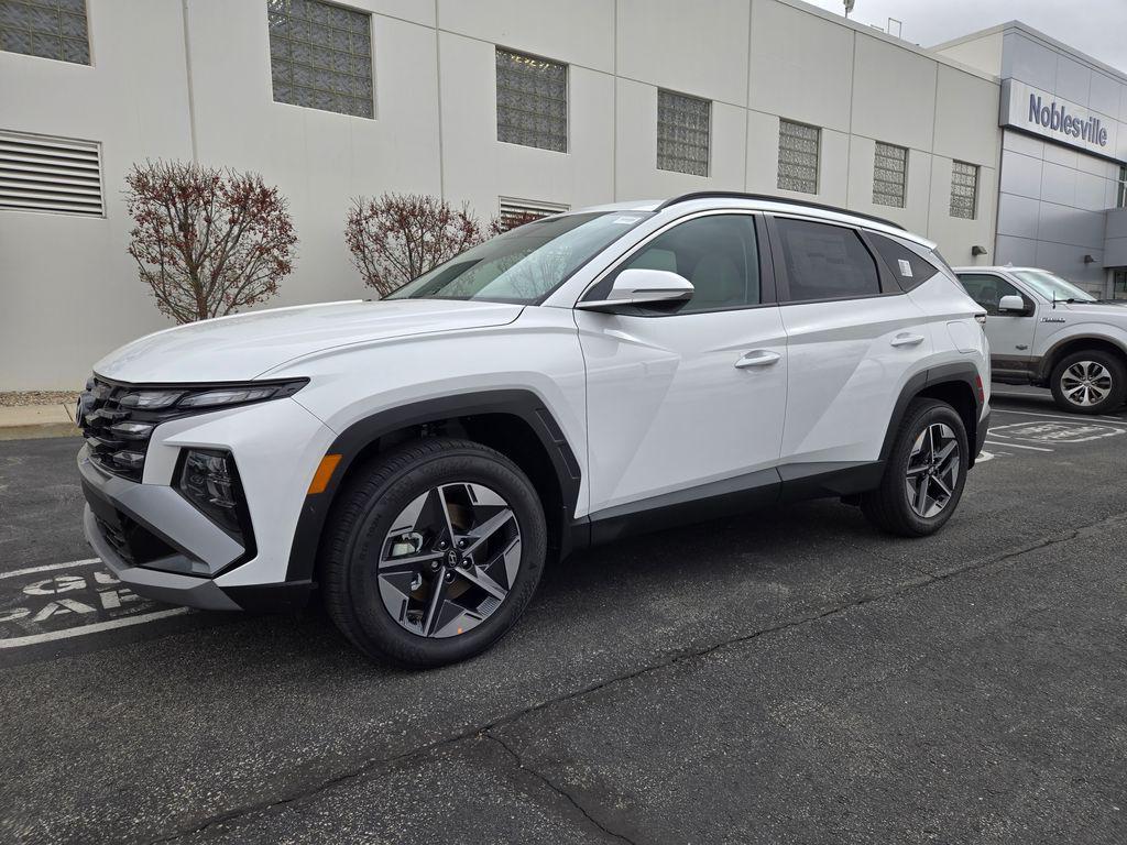 new 2025 Hyundai Tucson car, priced at $37,050