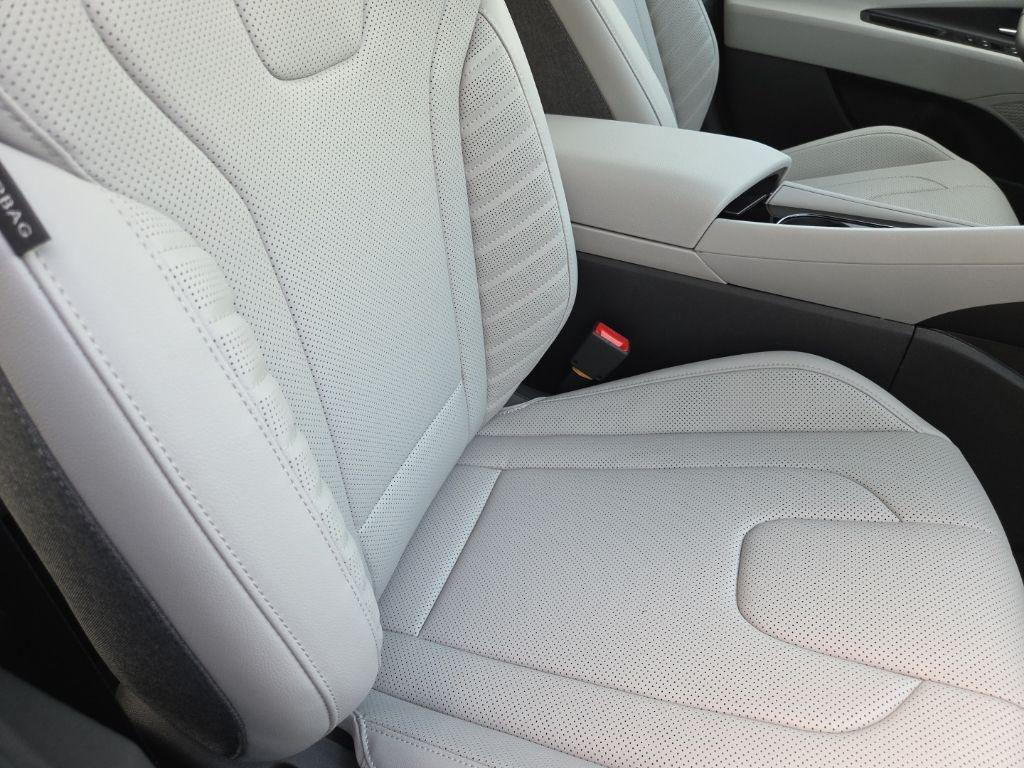 new 2025 Hyundai Elantra car, priced at $28,580