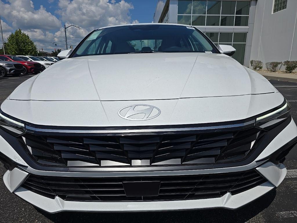 new 2025 Hyundai Elantra car, priced at $29,130