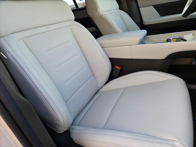 new 2025 Hyundai SANTA FE HEV car, priced at $51,864