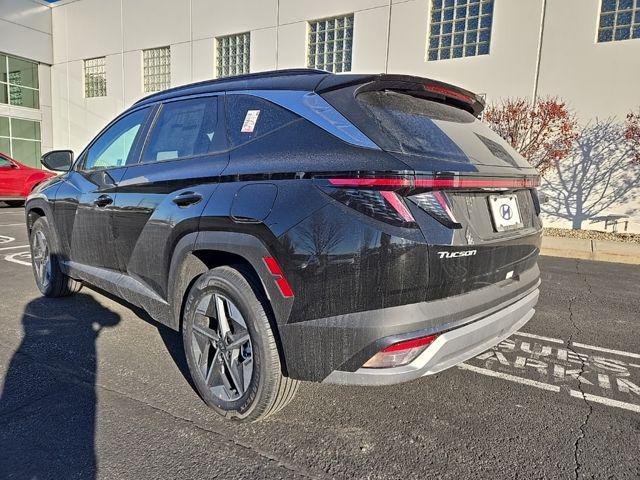 new 2025 Hyundai TUCSON Hybrid car, priced at $38,145