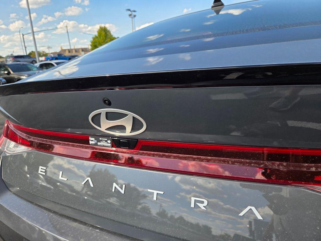 new 2025 Hyundai Elantra car, priced at $25,055