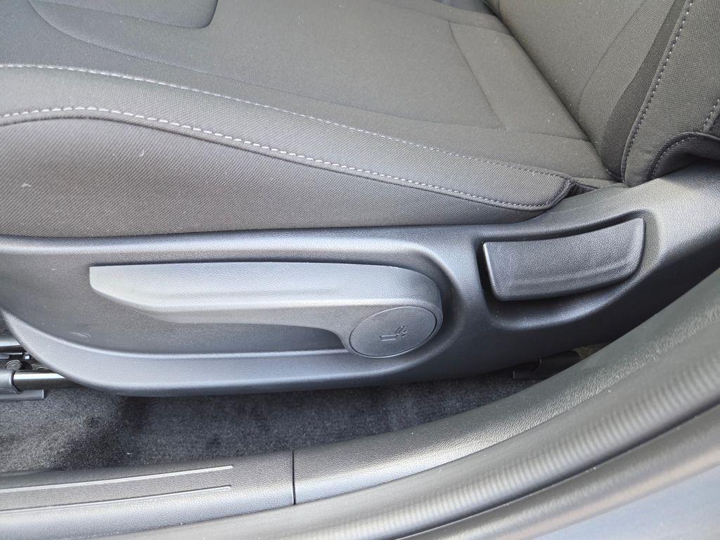 new 2025 Hyundai Elantra car, priced at $25,055