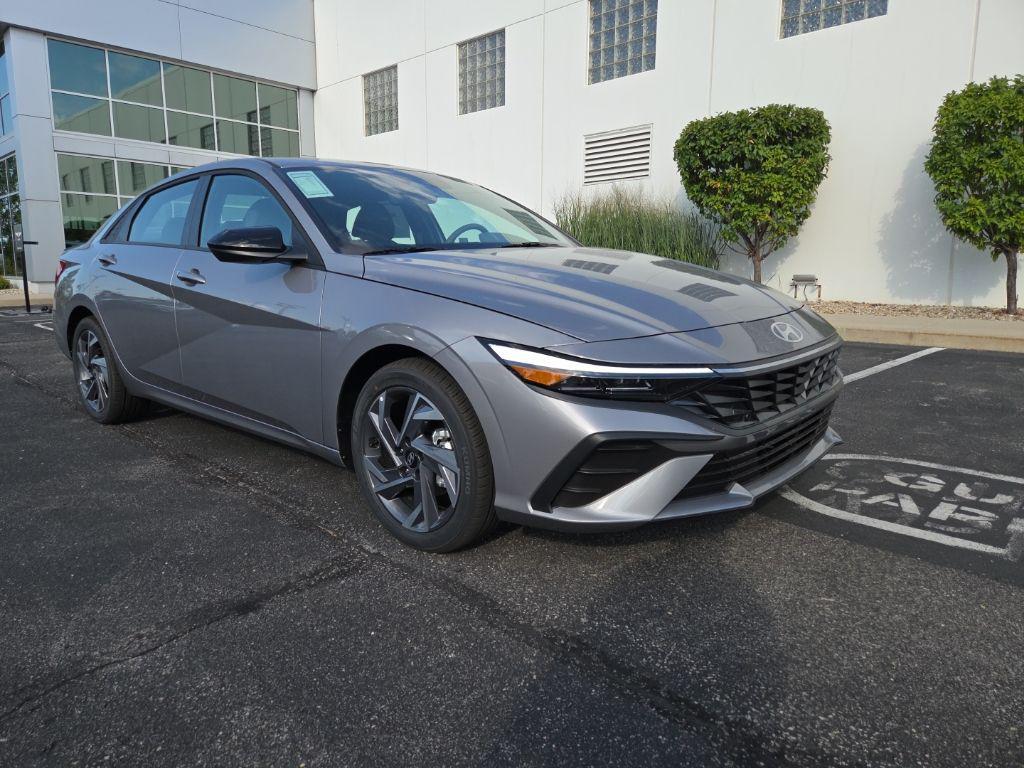 new 2025 Hyundai Elantra car, priced at $25,055