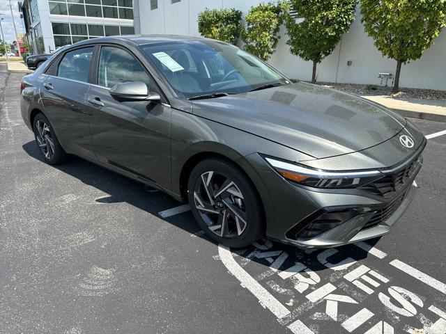 new 2024 Hyundai Elantra car, priced at $28,760