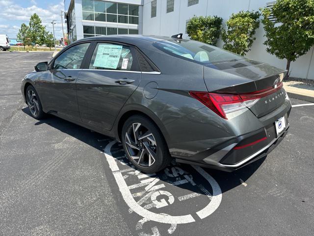 new 2024 Hyundai Elantra car, priced at $28,760