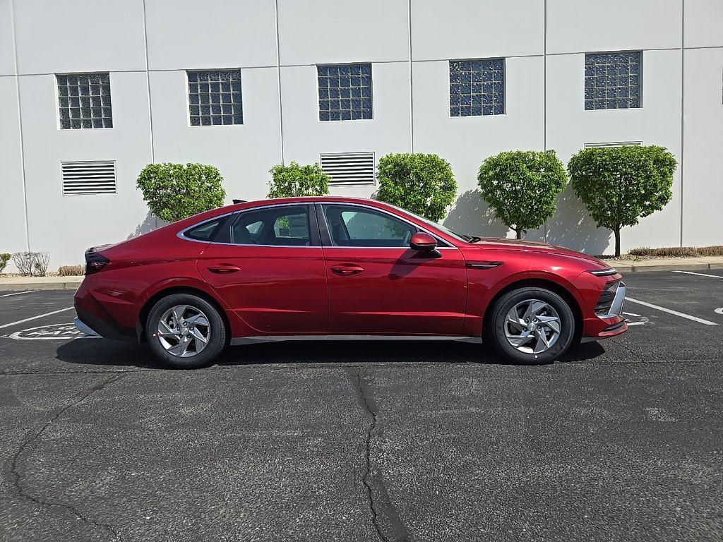 new 2025 Hyundai Sonata car, priced at $29,220