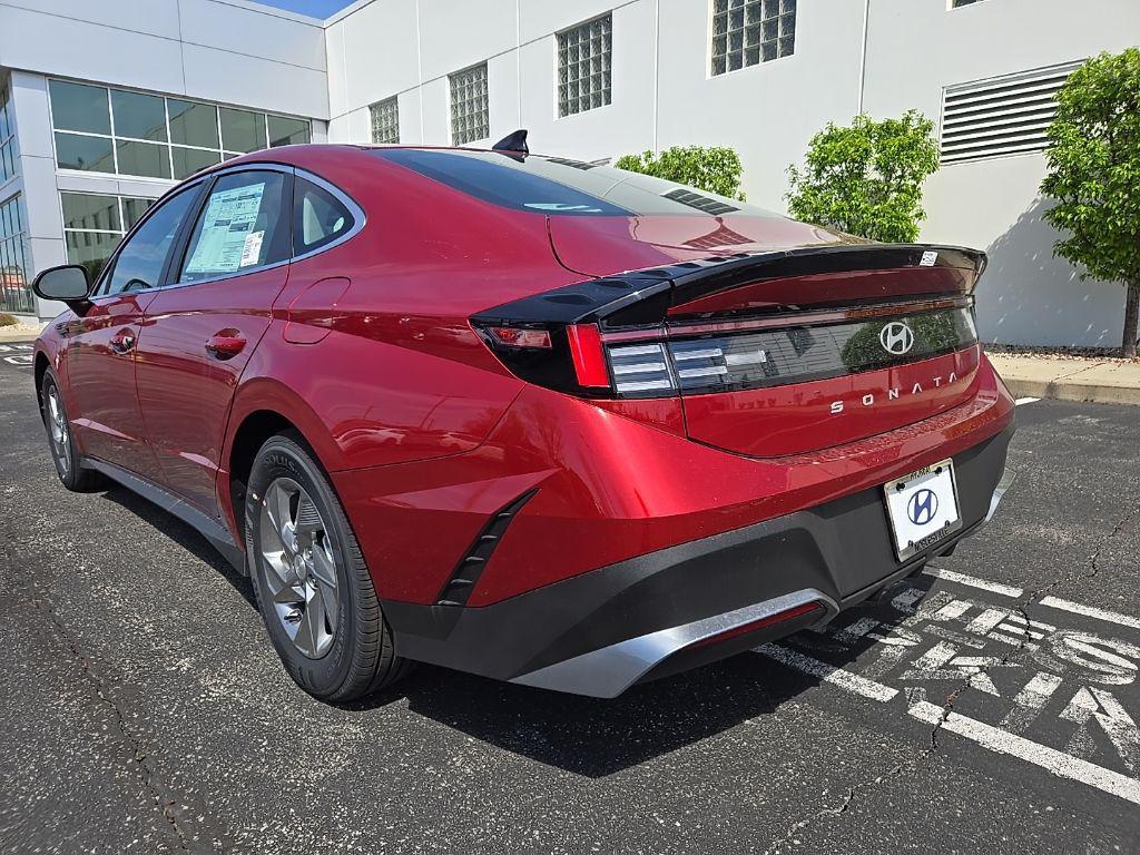 new 2025 Hyundai Sonata car, priced at $29,220
