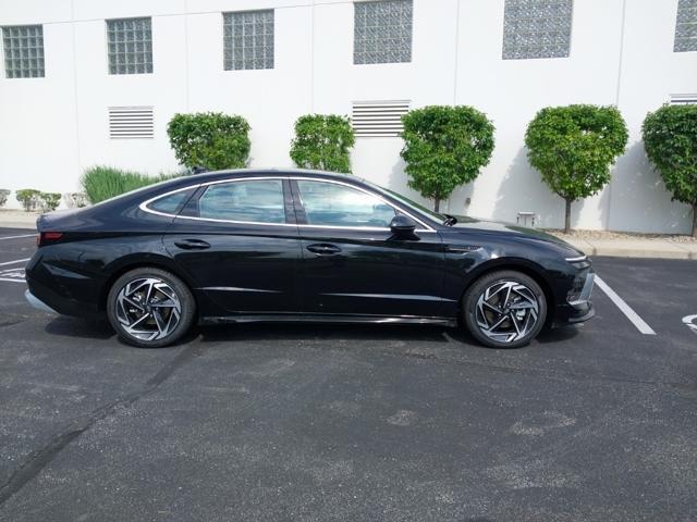 used 2024 Hyundai Sonata car, priced at $32,255