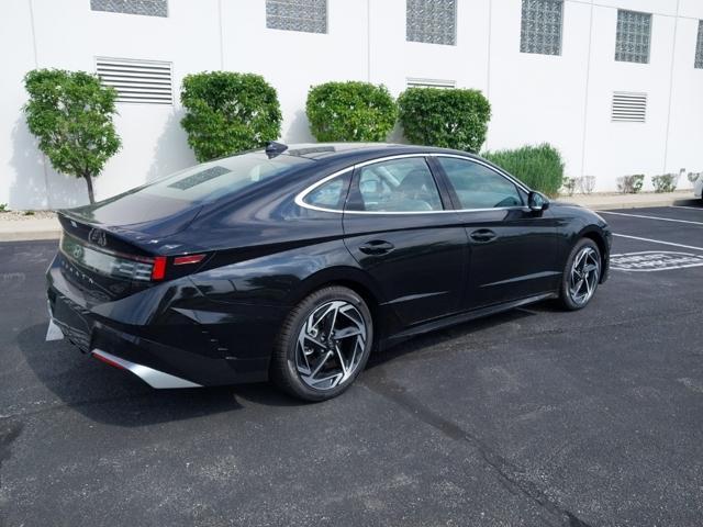 used 2024 Hyundai Sonata car, priced at $32,255