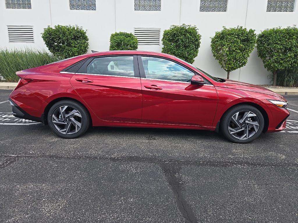 new 2025 Hyundai Elantra car, priced at $29,130