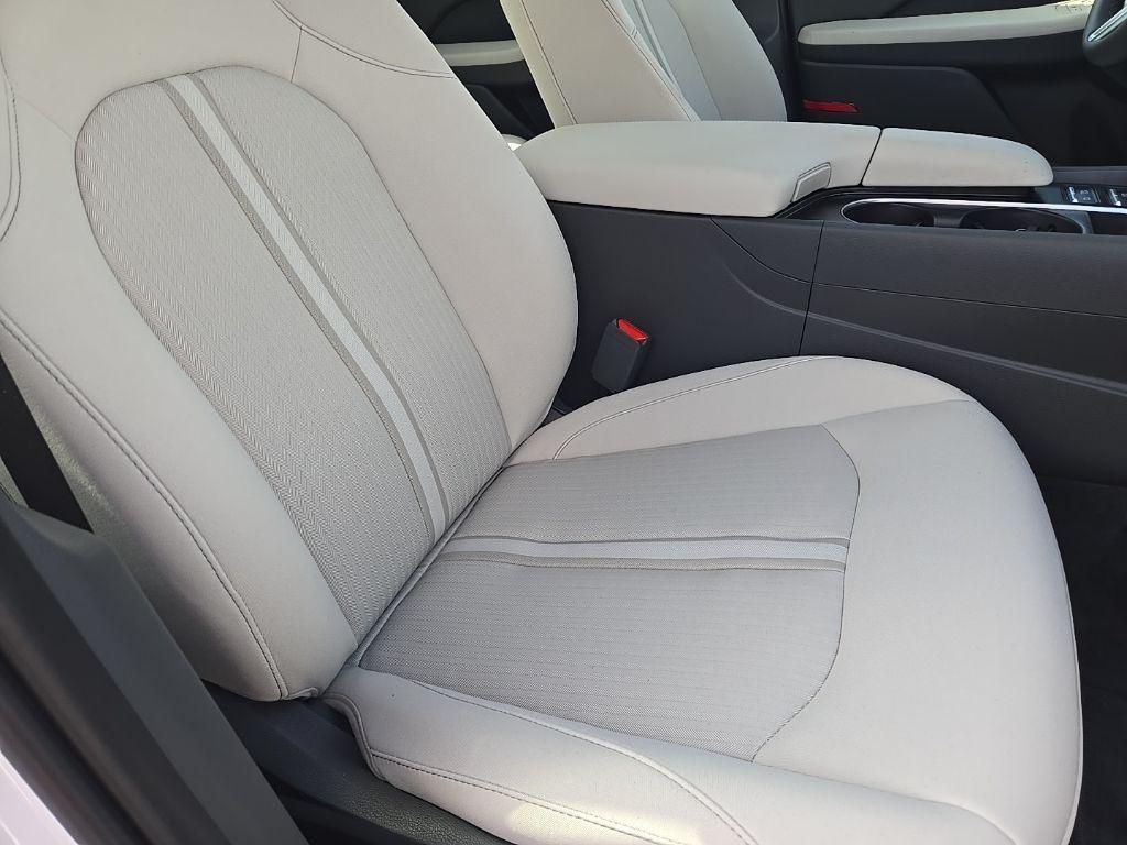 new 2025 Hyundai Sonata Hybrid car, priced at $33,510
