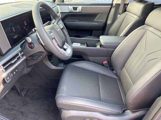 new 2025 Hyundai Santa Fe car, priced at $41,009