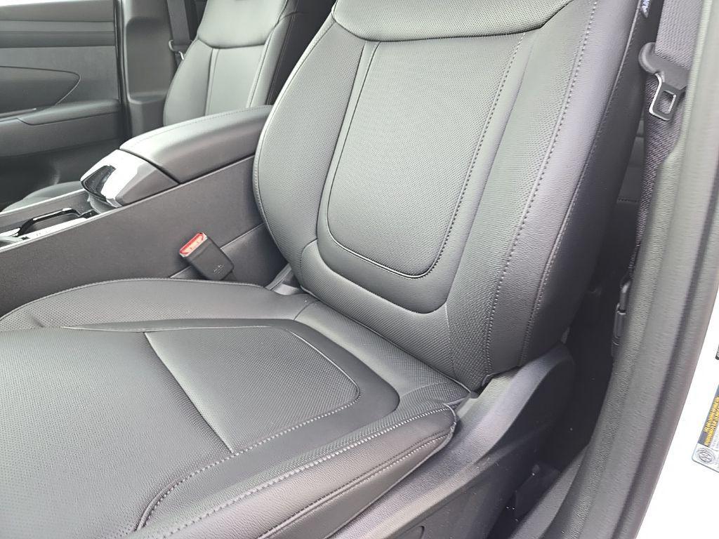 new 2025 Hyundai Tucson car, priced at $37,115