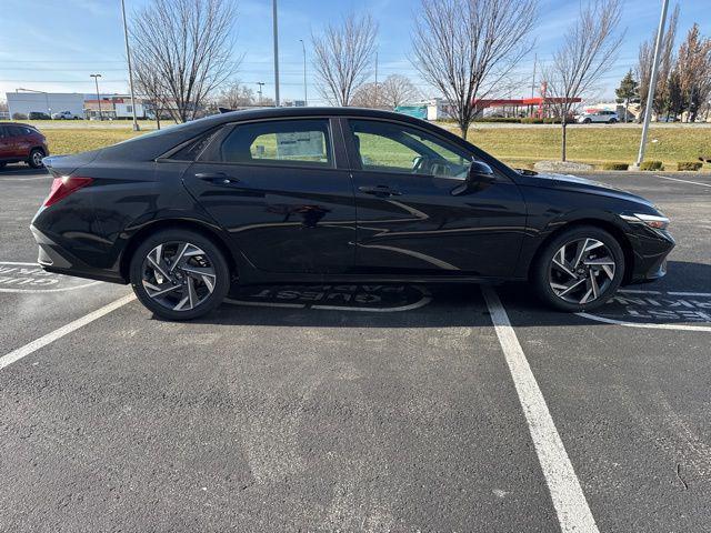 new 2025 Hyundai Elantra car, priced at $24,685