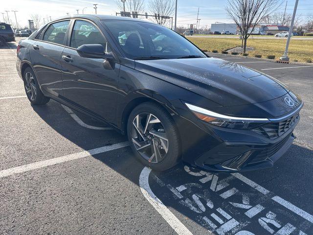 new 2025 Hyundai Elantra car, priced at $24,685