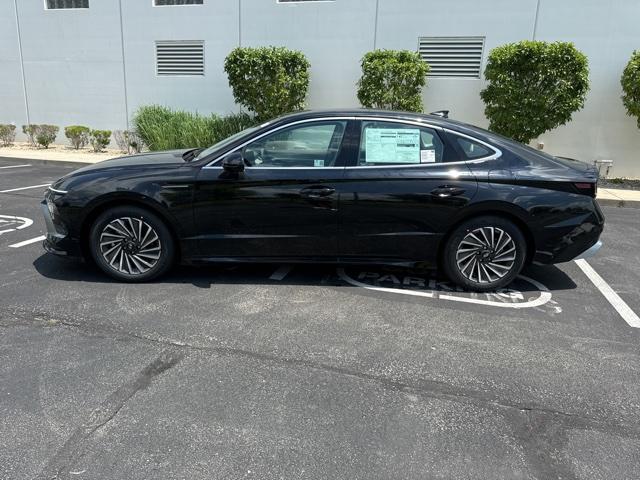 new 2024 Hyundai Sonata Hybrid car, priced at $32,515