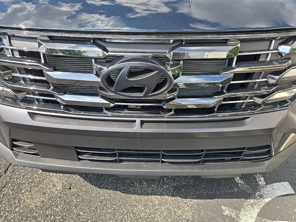 new 2025 Hyundai Tucson car, priced at $36,874