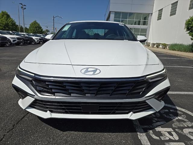 new 2025 Hyundai Elantra car, priced at $32,115