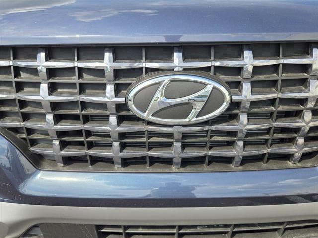 new 2025 Hyundai Venue car, priced at $25,125