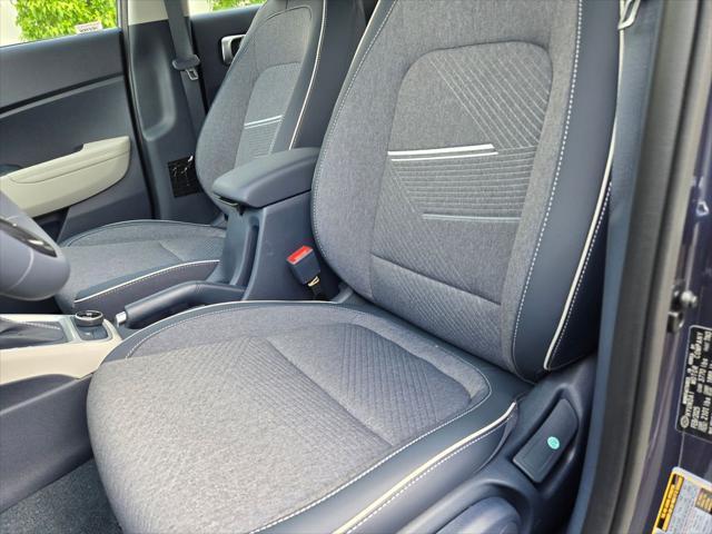 new 2025 Hyundai Venue car, priced at $25,125