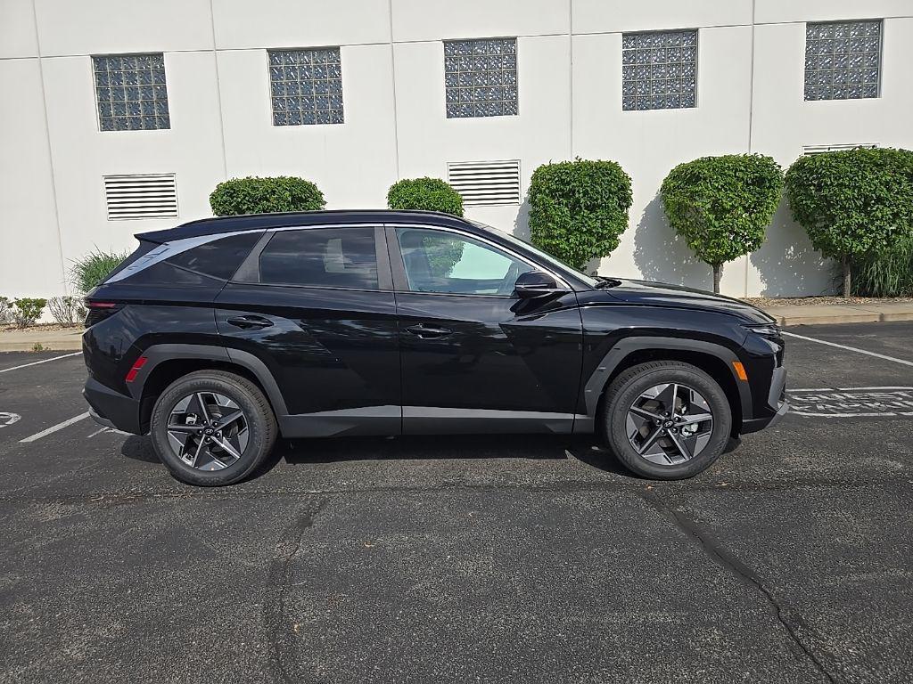new 2025 Hyundai Tucson car, priced at $36,874
