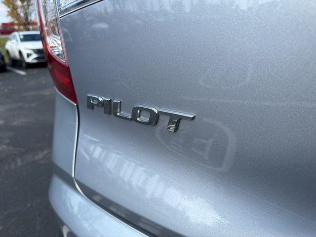 used 2022 Honda Pilot car, priced at $35,700