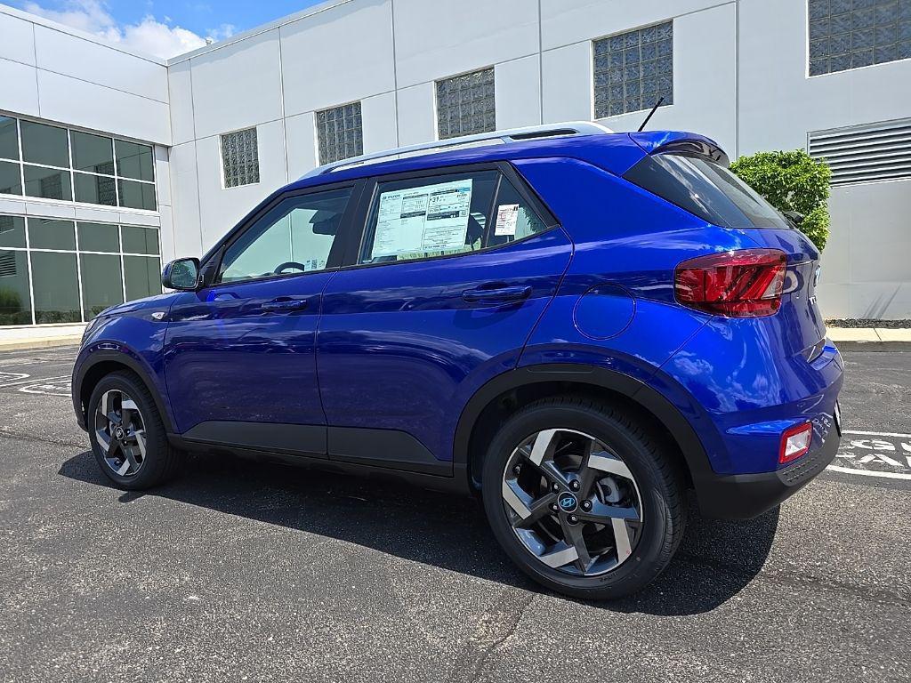 new 2025 Hyundai Venue car, priced at $25,565