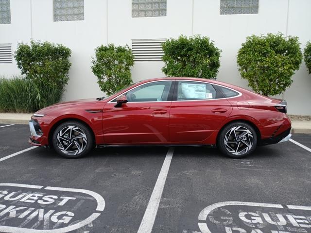 used 2024 Hyundai Sonata car, priced at $32,265