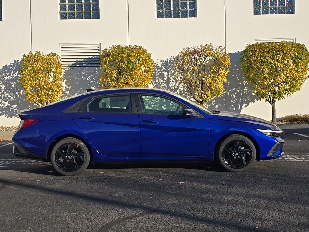 new 2026 Hyundai ELANTRA HEV car, priced at $29,295