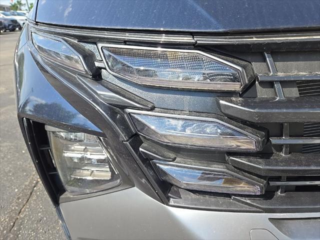 new 2025 Hyundai TUCSON Hybrid car, priced at $38,465