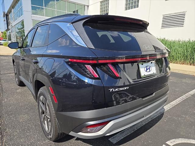 new 2025 Hyundai TUCSON Hybrid car, priced at $38,465