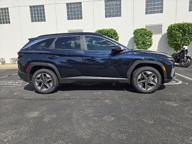new 2025 Hyundai TUCSON Hybrid car, priced at $38,465