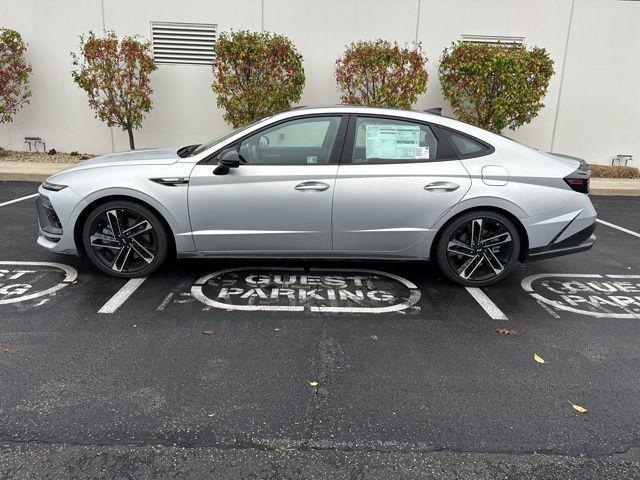 new 2025 Hyundai Sonata car, priced at $37,830