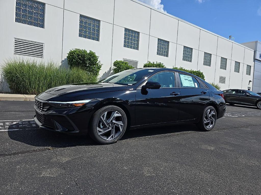 new 2025 Hyundai Elantra car, priced at $25,090
