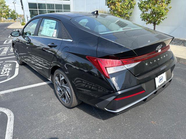 new 2025 Hyundai Elantra car, priced at $27,235