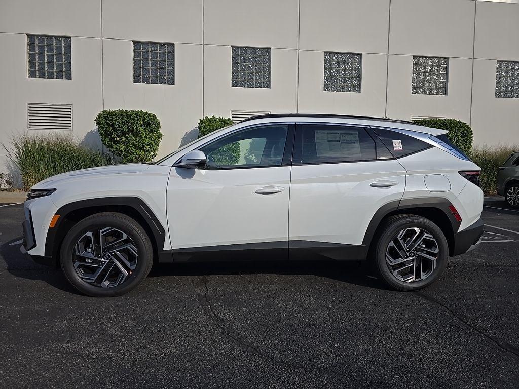new 2025 Hyundai TUCSON Hybrid car, priced at $44,485