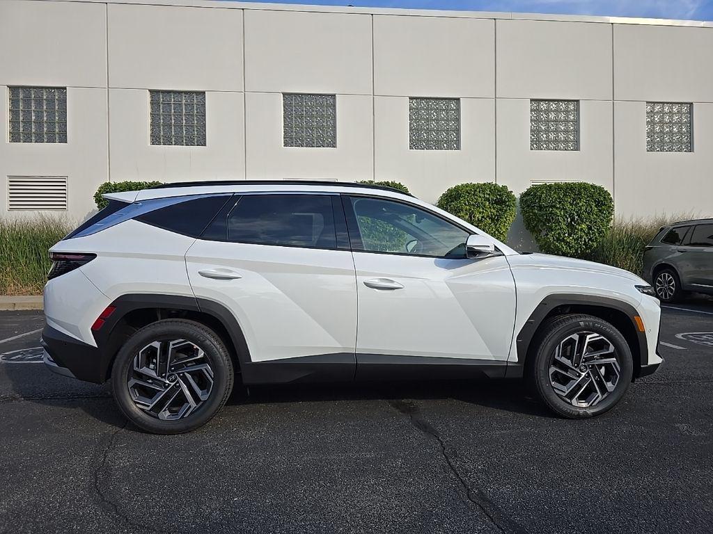 new 2025 Hyundai TUCSON Hybrid car, priced at $44,485