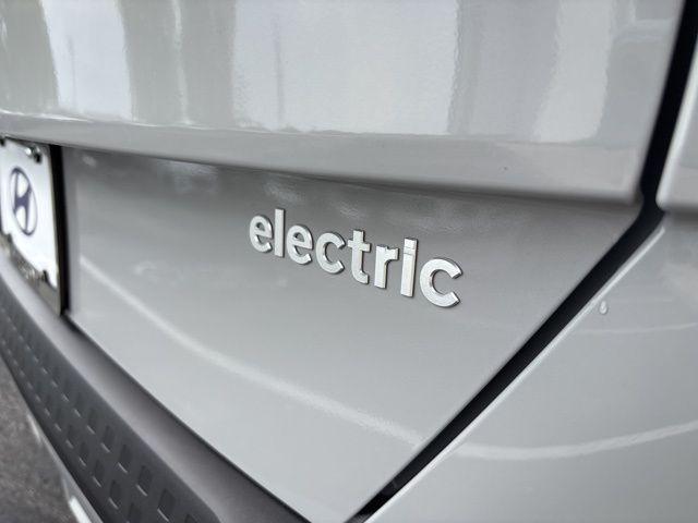 new 2025 Hyundai Kona EV car, priced at $39,585