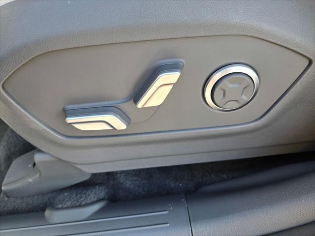 new 2025 Hyundai Santa Fe car, priced at $49,180