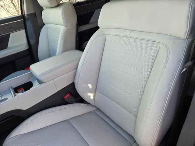 new 2025 Hyundai Santa Fe car, priced at $49,180