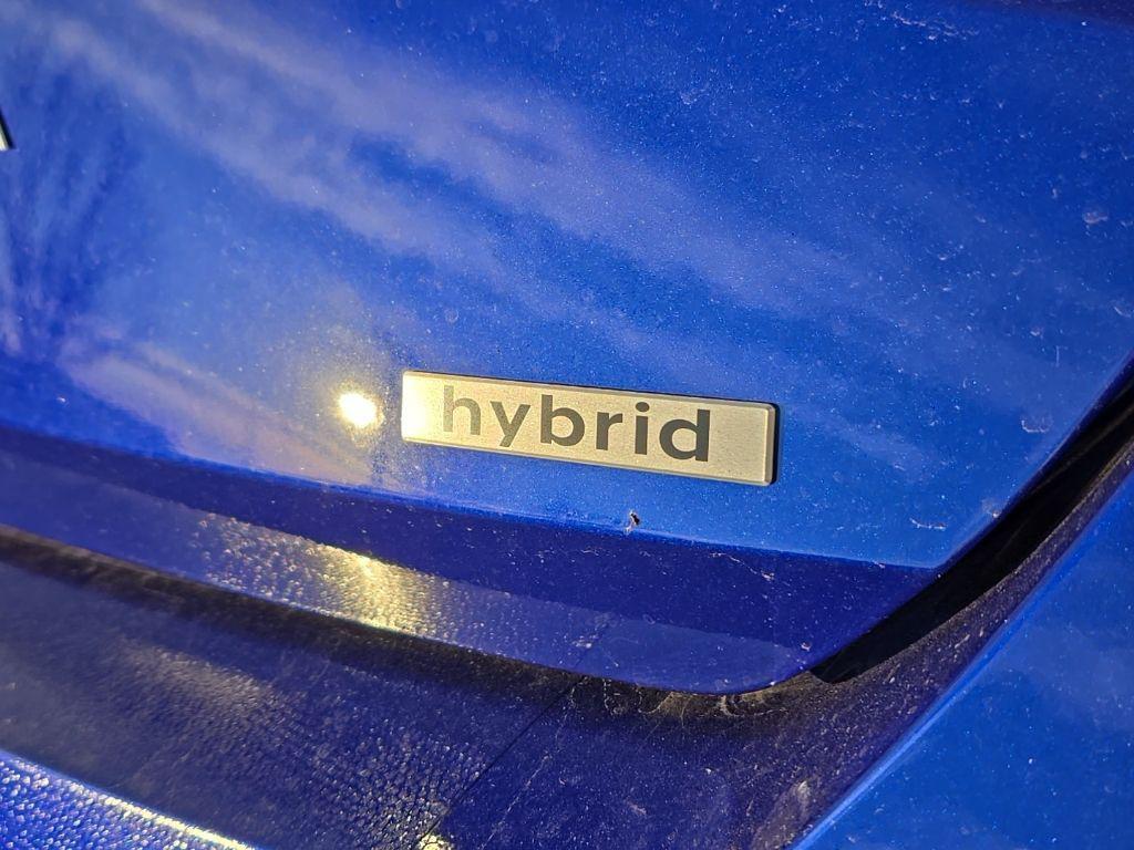 new 2026 Hyundai ELANTRA HEV car, priced at $29,255