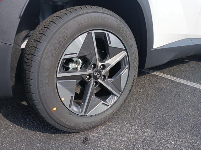 new 2025 Hyundai Tucson car, priced at $34,905