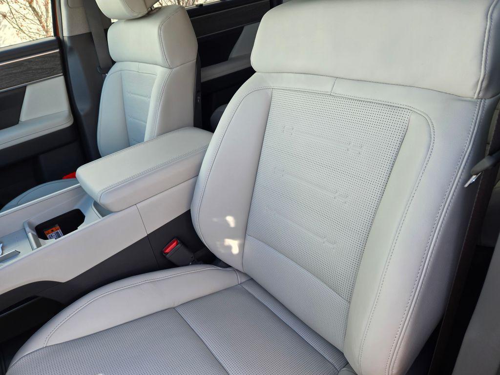 new 2025 Hyundai Santa Fe car, priced at $47,714