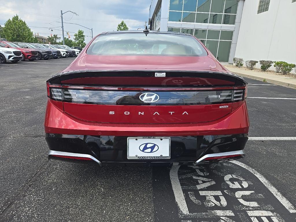 new 2025 Hyundai Sonata Hybrid car, priced at $39,970