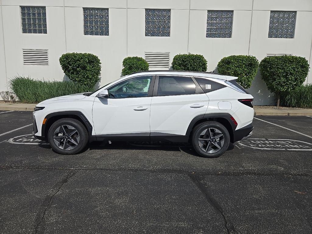 new 2025 Hyundai Tucson car, priced at $37,325