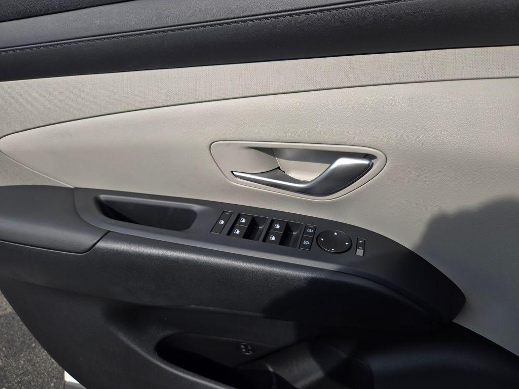 new 2025 Hyundai Tucson car, priced at $37,325