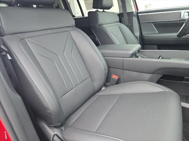 new 2025 Hyundai Santa Fe car, priced at $44,090