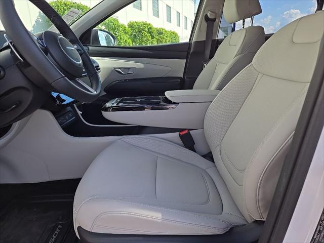 new 2025 Hyundai TUCSON Hybrid car, priced at $38,965