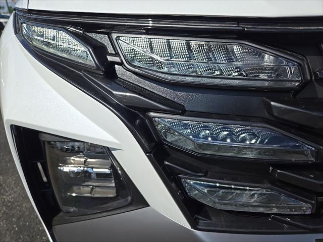new 2025 Hyundai TUCSON Hybrid car, priced at $38,965